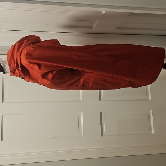 Lululemon Jacket - Picture 3 of 6